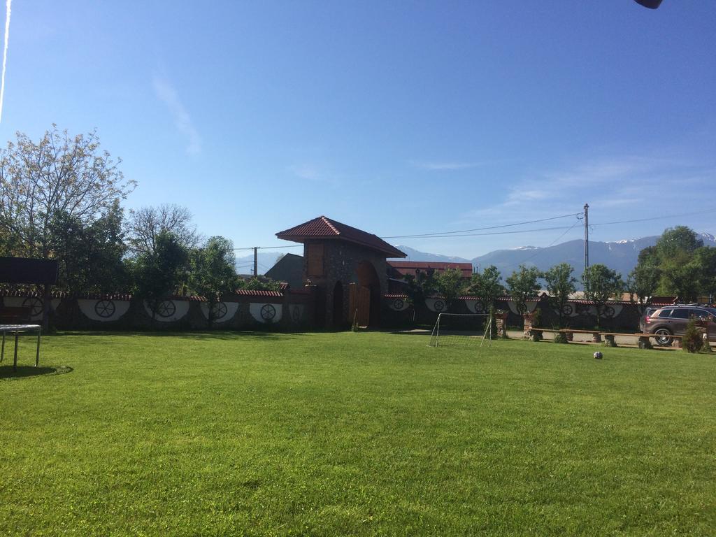 Pensiunea La Nise Sîmbăta de Sus Esterno foto