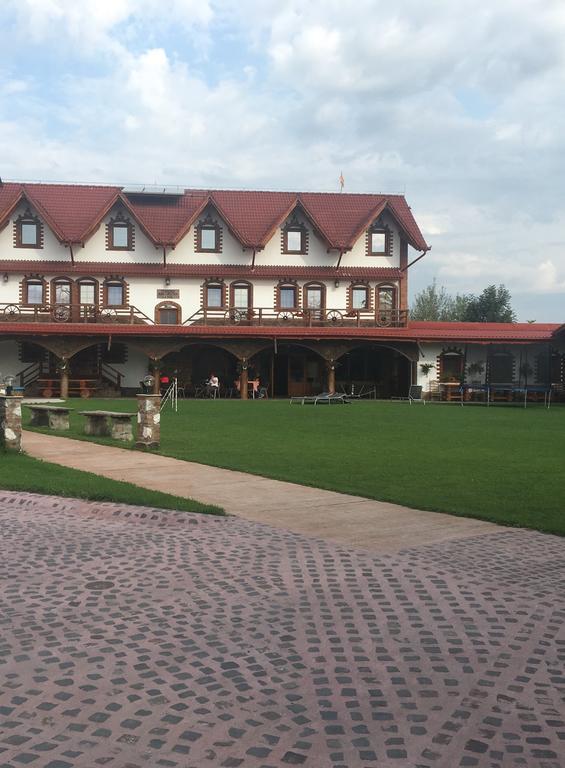 Pensiunea La Nise Sîmbăta de Sus Esterno foto