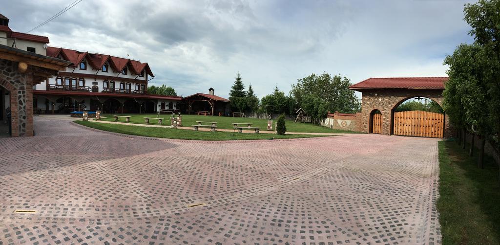 Pensiunea La Nise Sîmbăta de Sus Esterno foto
